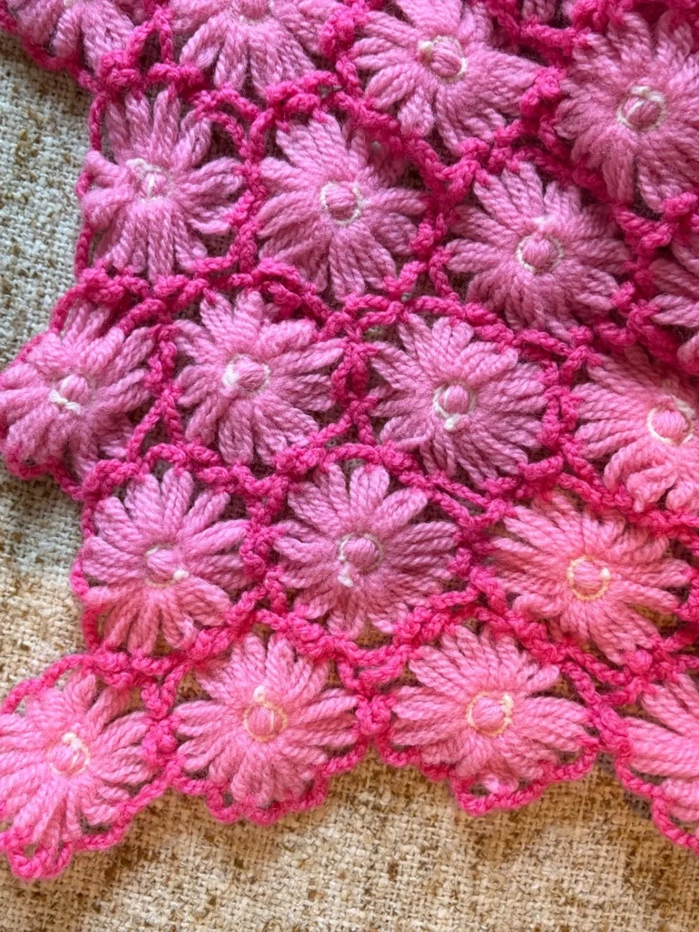 Vintage 1970s 3D Daisy Crochet Afghan Blanket Throw Pink Maximalist Retro 52x52